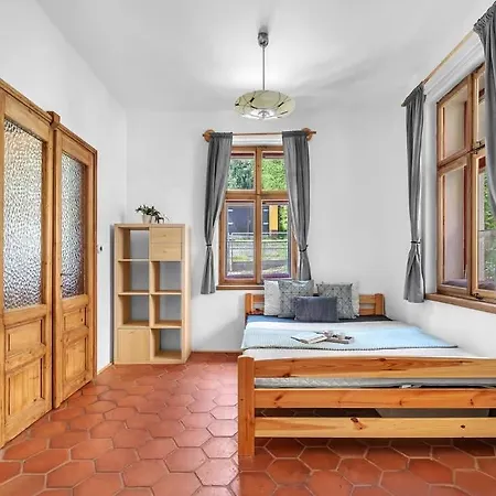 Chalet Retro 37 *