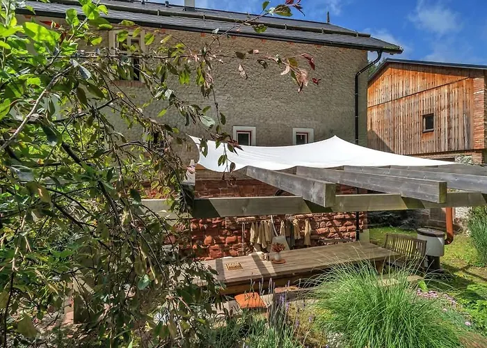 Retro 37 Chalet